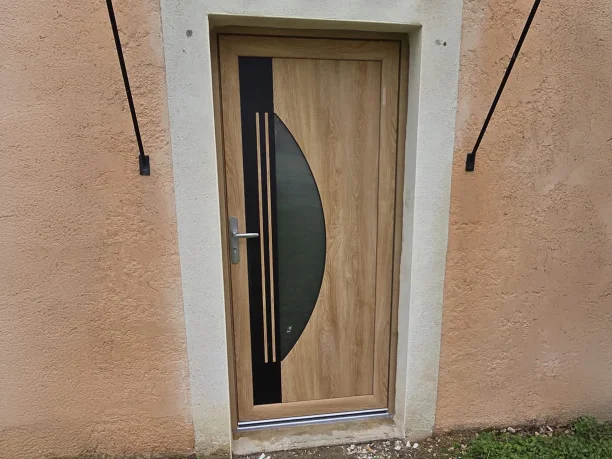 Porte d'entrée mixte Bois-Alu