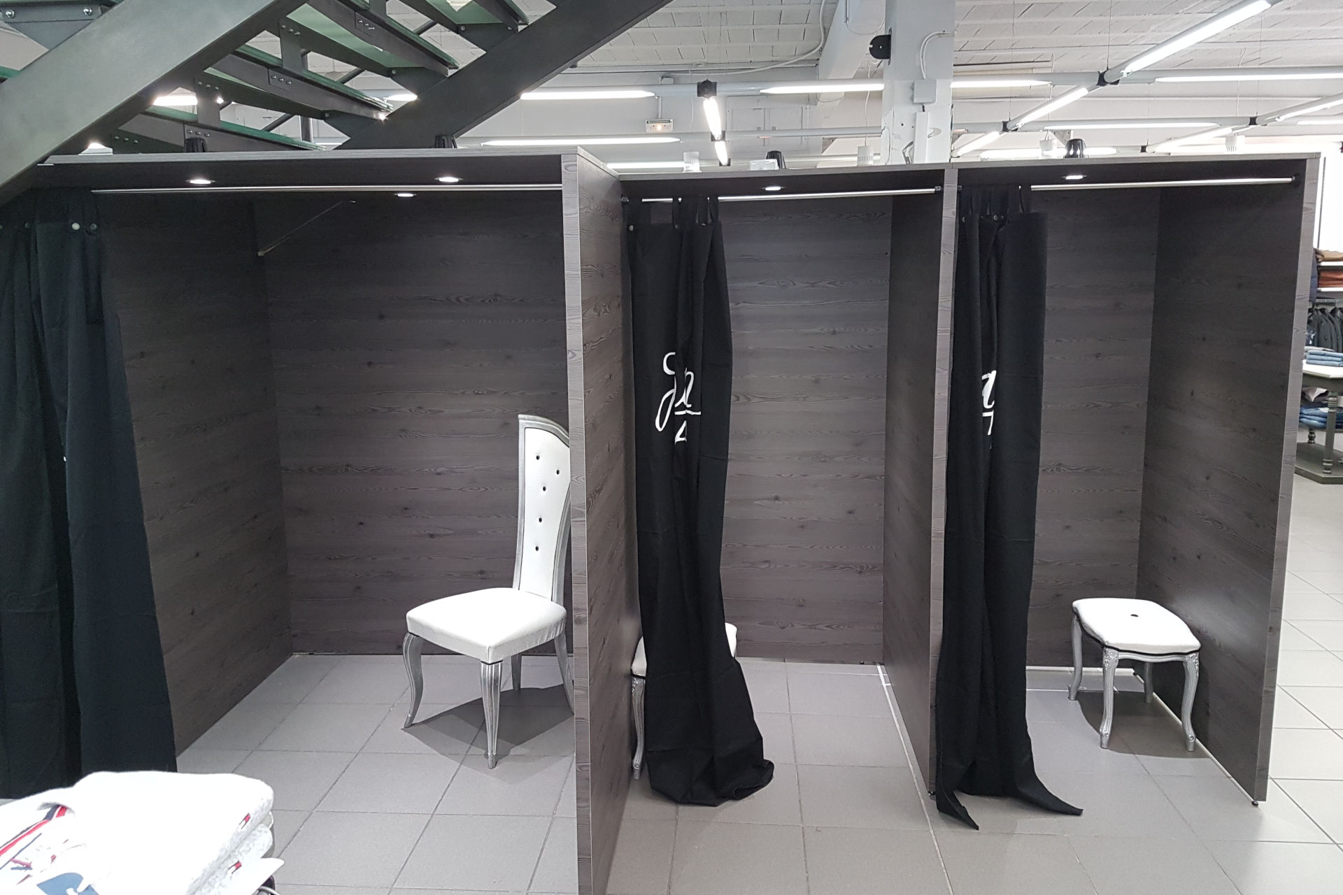 Agencement cabine essayage